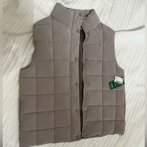 twik puffer vest